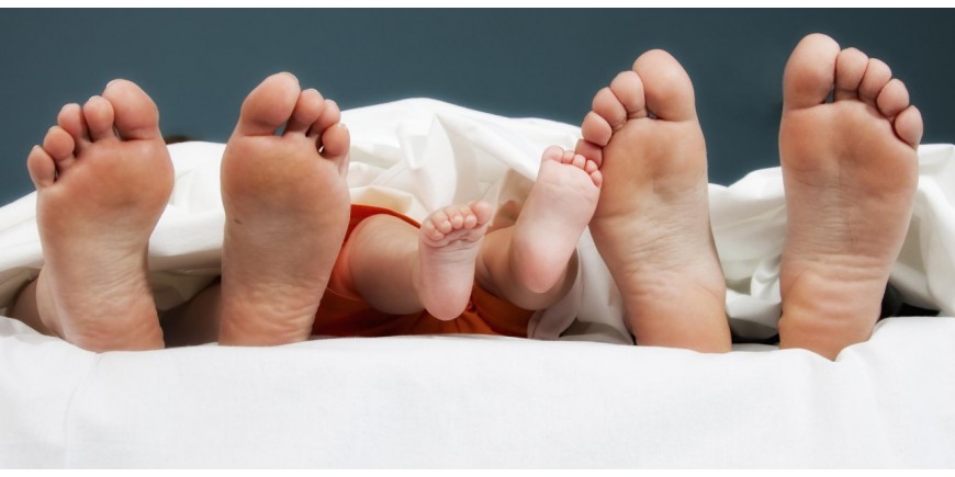 До какого месяца беременности можно спать на животе